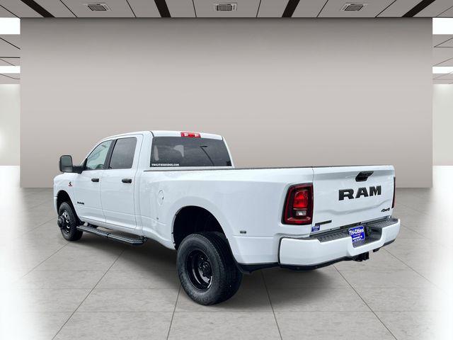 2026 Ram 3500 Big Horn Crew Cab 4x4 8' Box