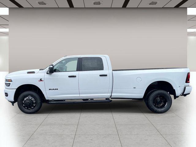 2026 Ram 3500 Big Horn Crew Cab 4x4 8' Box
