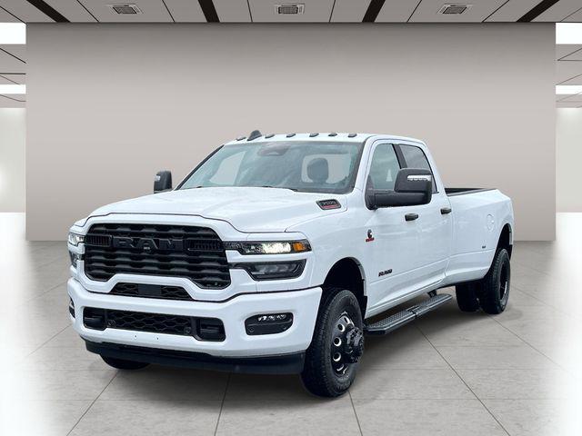 2026 Ram 3500 Big Horn Crew Cab 4x4 8' Box