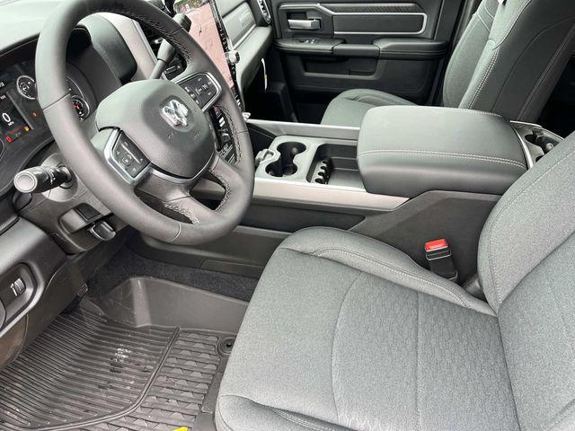 2026 Ram 3500 Big Horn Crew Cab 4x4 8' Box
