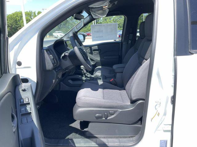 2026 Nissan Frontier Crew Cab SV 4x2