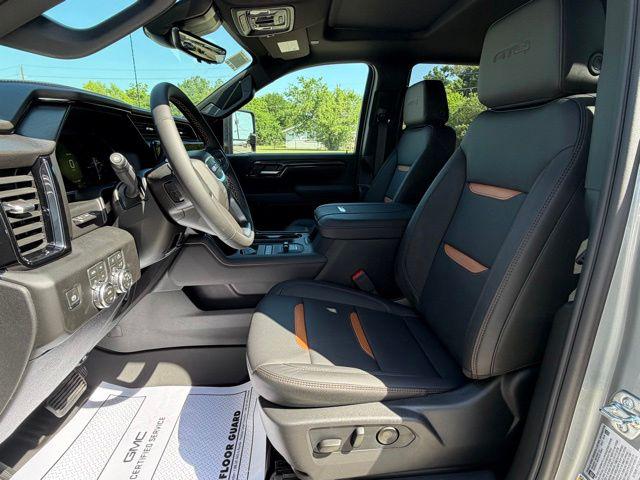 2026 GMC Sierra 2500HD Crew Cab, Standard Bed, AT4, 4WD
