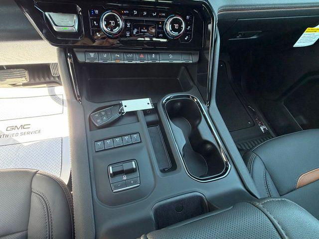 2026 GMC Sierra 2500HD Crew Cab, Standard Bed, AT4, 4WD