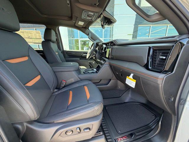 2026 GMC Sierra 2500HD Crew Cab, Standard Bed, AT4, 4WD