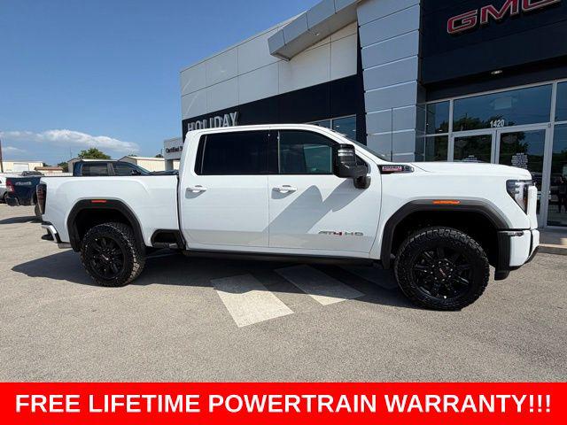 2026 GMC Sierra 2500HD Crew Cab, Standard Bed, AT4, 4WD