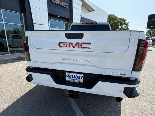 2026 GMC Sierra 2500HD Crew Cab, Standard Bed, AT4, 4WD