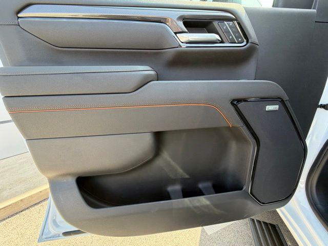 2026 GMC Sierra 2500HD Crew Cab, Standard Bed, AT4, 4WD