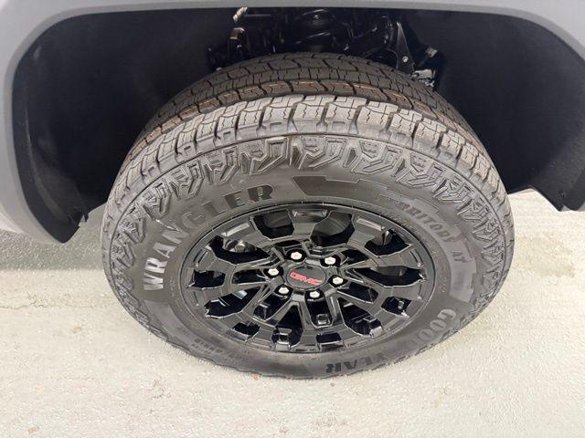 2026 GMC Canyon Elevation, 4WD