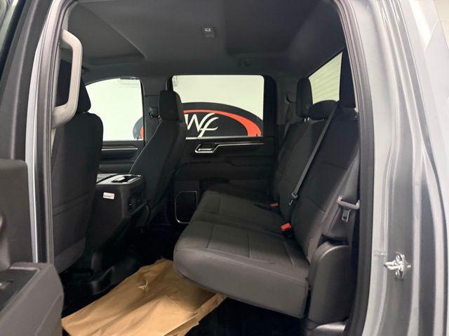 2026 Chevrolet Silverado 3500HD Crew Cab, Long Bed, LT Dual Rear Wheel, RWD