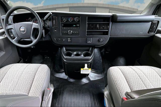2026 GMC Savana Cargo 2500 Regular Wheelbase, Work Van, RWD