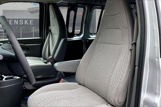 2026 GMC Savana Cargo 2500 Regular Wheelbase, Work Van, RWD