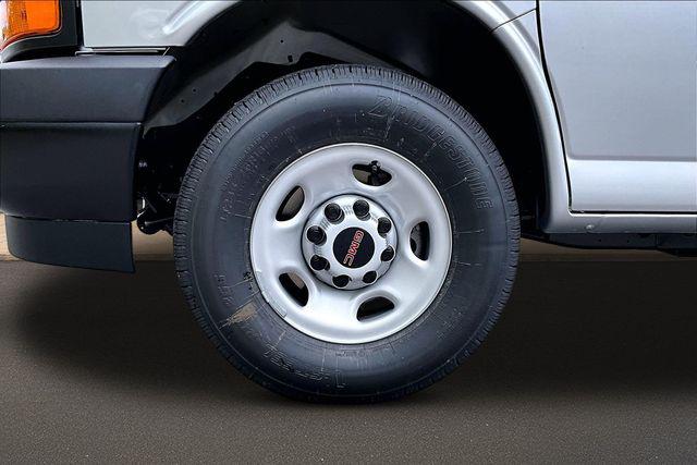2026 GMC Savana Cargo 2500 Regular Wheelbase, Work Van, RWD
