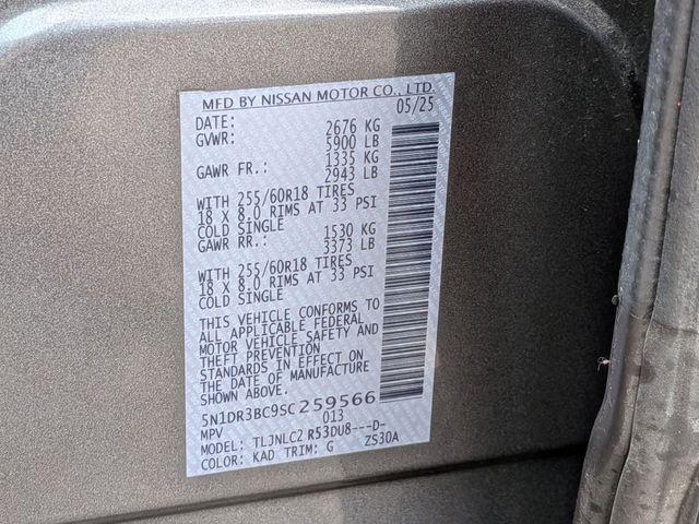 2025 Nissan Pathfinder SV 4WD