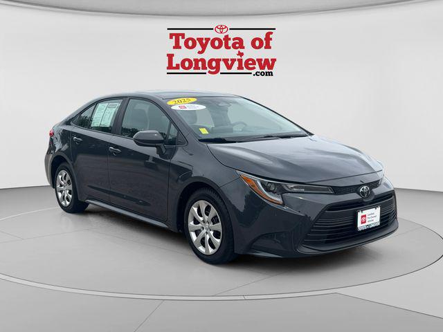 2025 Toyota Corolla LE