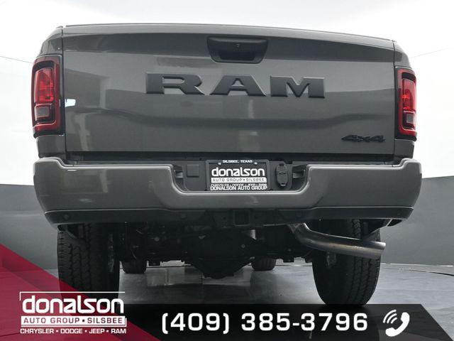 2026 Ram 2500 Black Express Crew Cab 4x4 6'4" Box
