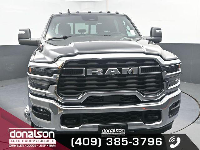 2026 Ram 3500 Lone Star Crew Cab 4x4 8' Box