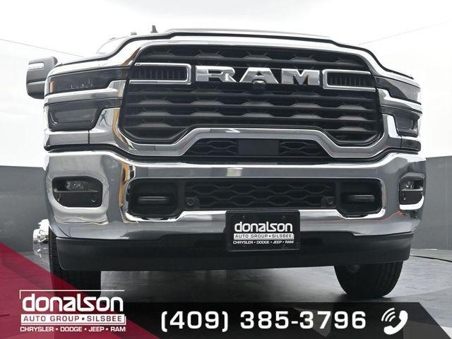 2026 Ram 3500 Lone Star Crew Cab 4x4 8' Box