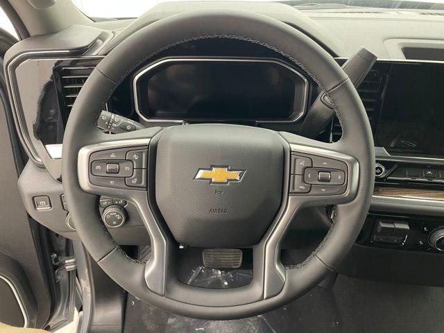 2026 Chevrolet Silverado 1500 4WD Crew Cab Short Bed LT with 2FL