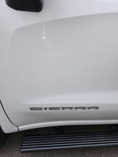 2023 GMC Sierra 1500 4WD Crew Cab Short Box Pro
