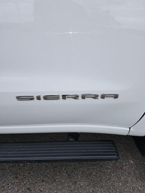 2023 GMC Sierra 1500 4WD Crew Cab Short Box Pro