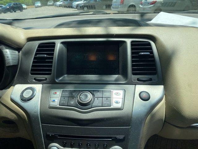 2011 Nissan Murano S