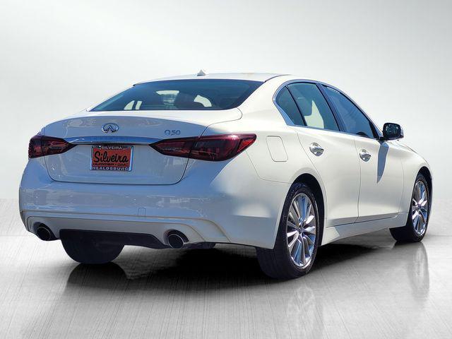 2020 INFINITI Q50 LUXE