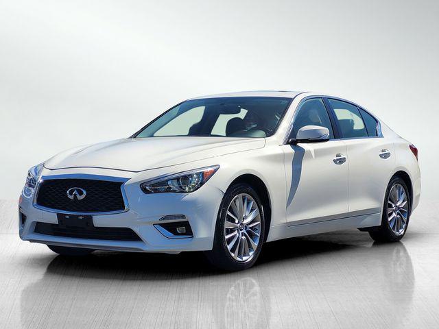 2020 INFINITI Q50 LUXE