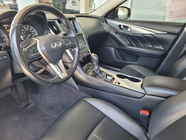 2020 INFINITI Q50 LUXE