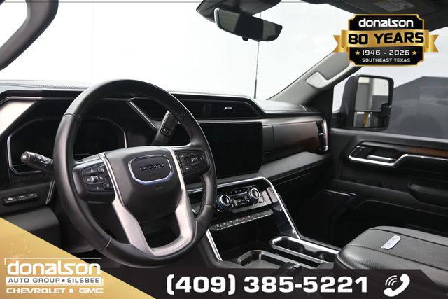 2024 GMC Sierra 2500HD 4WD Crew Cab Standard Bed Denali