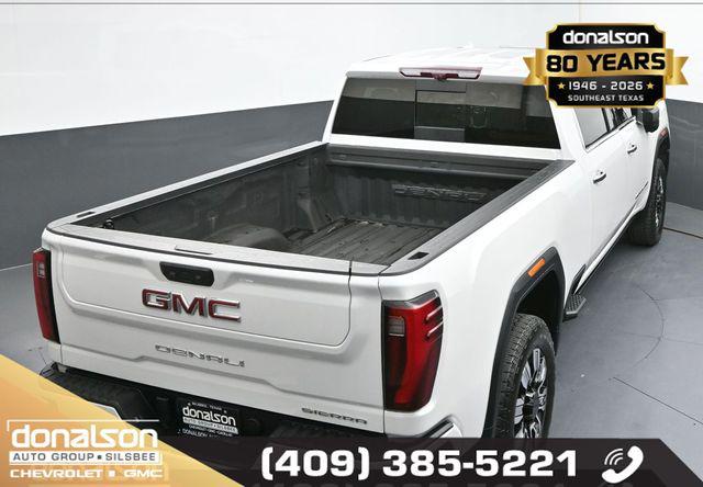 2024 GMC Sierra 2500HD 4WD Crew Cab Standard Bed Denali