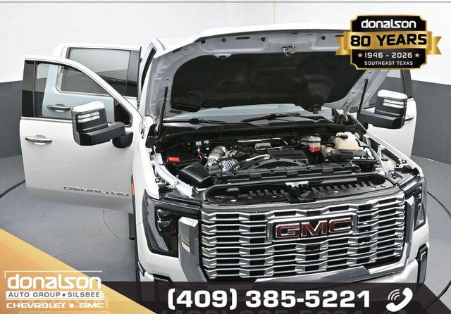2024 GMC Sierra 2500HD 4WD Crew Cab Standard Bed Denali