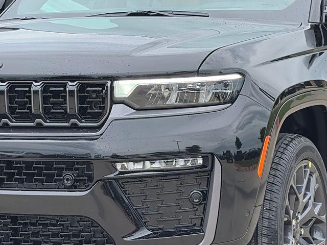 2026 Jeep Grand Cherokee Summit 4x4