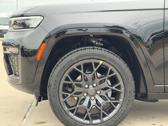 2026 Jeep Grand Cherokee Summit 4x4