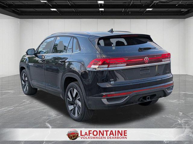 2026 Volkswagen Atlas Cross Sport SE with Technology