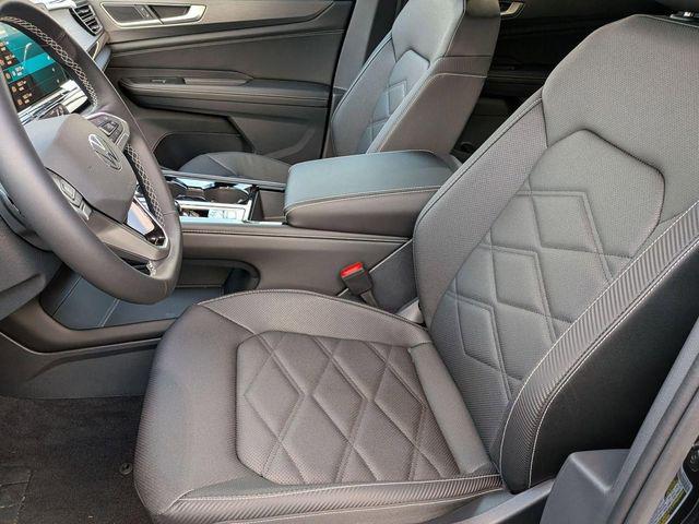 2026 Volkswagen Atlas Cross Sport SE with Technology