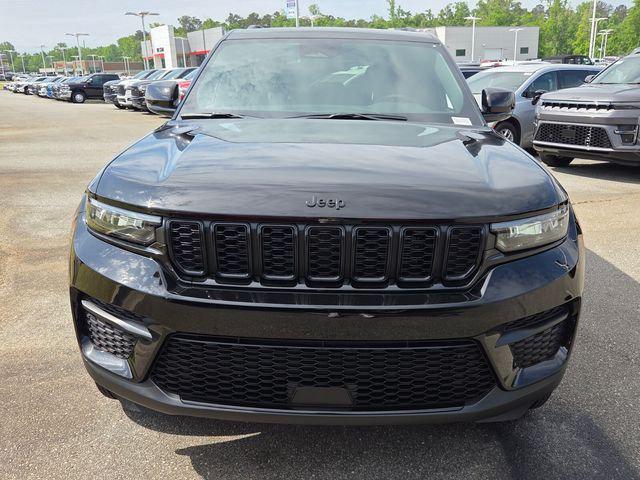 2025 Jeep Grand Cherokee Altitude X 4x2