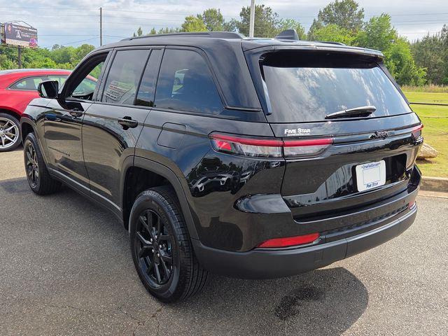 2025 Jeep Grand Cherokee Altitude X 4x2