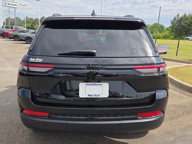 2025 Jeep Grand Cherokee Altitude X 4x2