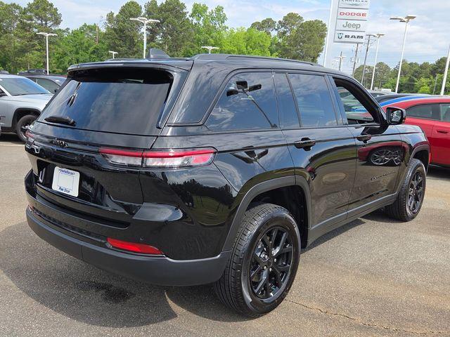 2025 Jeep Grand Cherokee Altitude X 4x2
