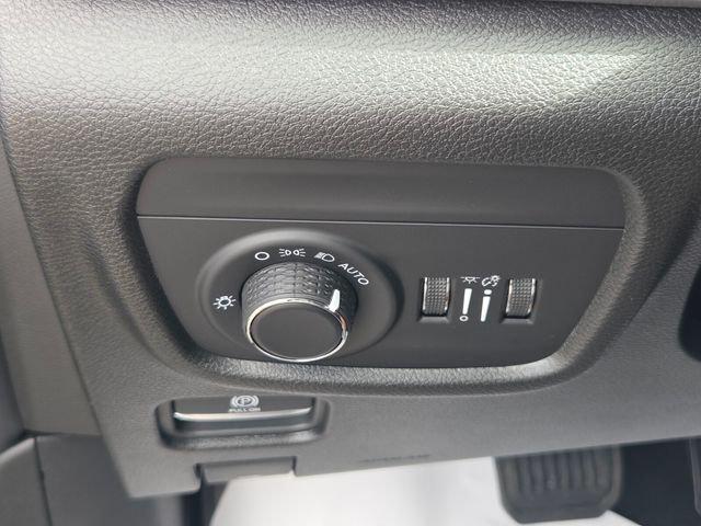 2025 Jeep Grand Cherokee Altitude X 4x2