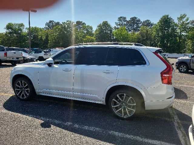 2019 Volvo XC90 T5 Momentum 2019 Volvo XC90 T5 Momentum