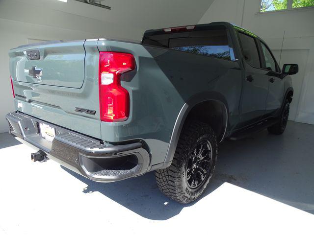 2025 Chevrolet Silverado 1500 4WD Crew Cab Short Bed ZR2