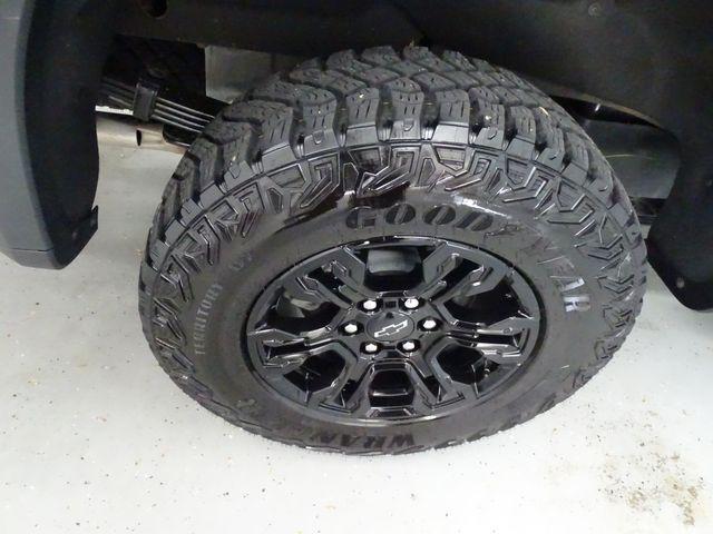 2025 Chevrolet Silverado 1500 4WD Crew Cab Short Bed ZR2