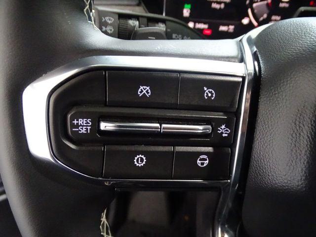 2026 GMC Acadia Denali AWD