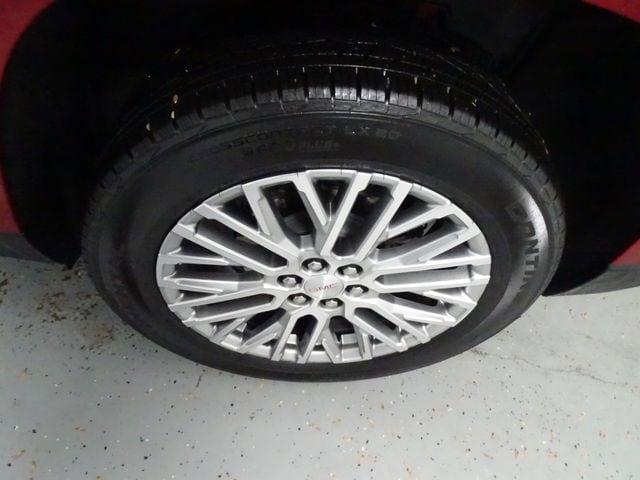 2026 GMC Acadia Denali AWD