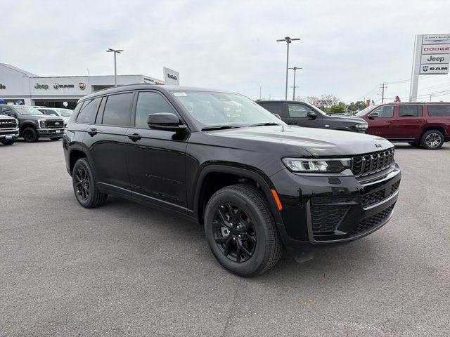 2026 Jeep Grand Cherokee L GRAND CHEROKEE L LAREDO ALTITUDE 4X4 2026 Jeep Grand Cherokee L GRAND CHEROKEE L LAREDO ALTITUDE 4X4