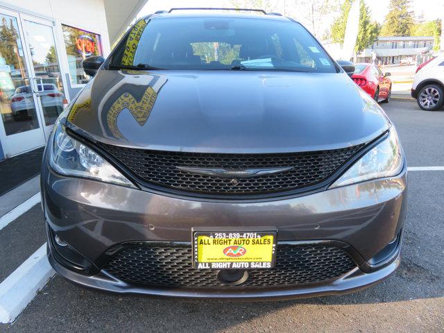 2020 Chrysler Pacifica Touring L Plus