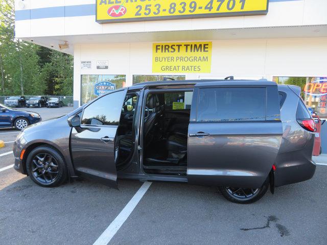 2020 Chrysler Pacifica Touring L Plus