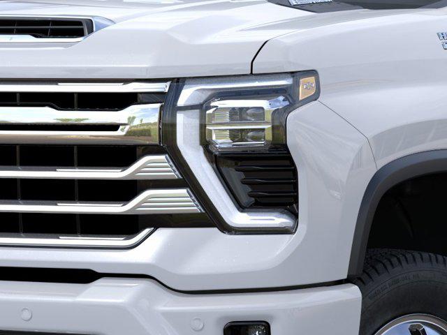 2026 Chevrolet Silverado 3500HD Crew Cab, Long Bed, High Country Dual Rear Wheel, RWD