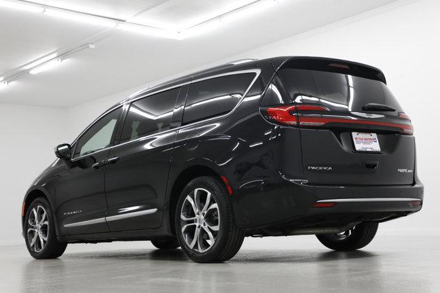 2024 Chrysler Pacifica Pinnacle AWD